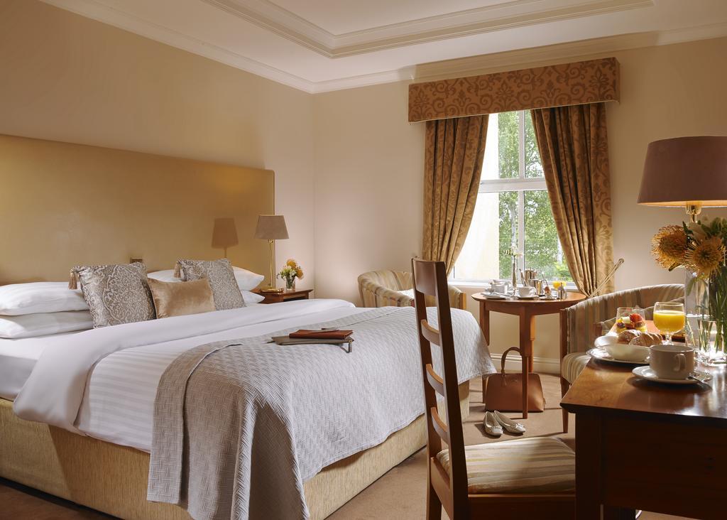 Westwood Hotel 골웨이 외부 사진