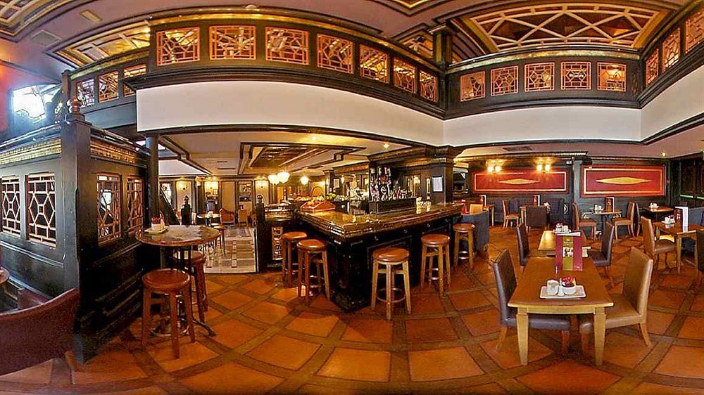 Westwood Hotel 골웨이 외부 사진