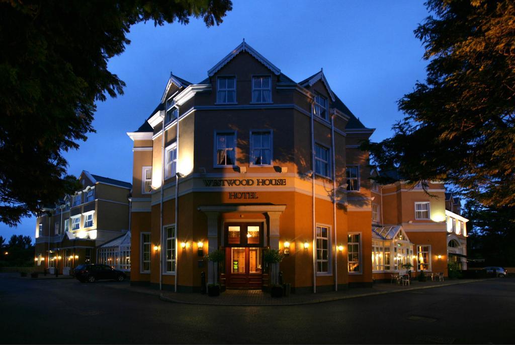 Westwood Hotel 골웨이 외부 사진